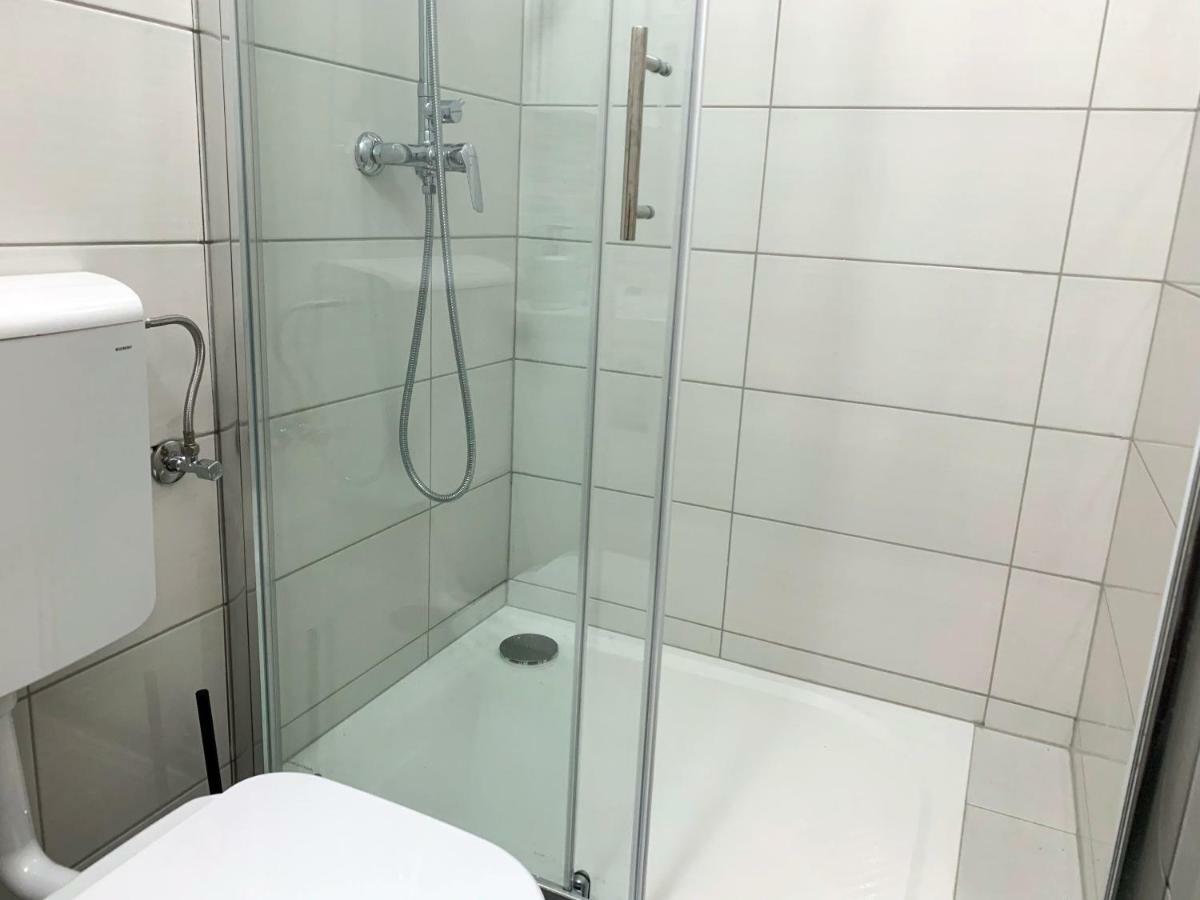 Apartments Zika โพรไมนา ภายนอก รูปภาพ